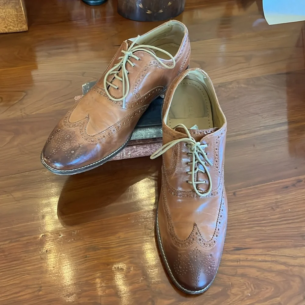 Men's Modern Classics Wingtip Oxford